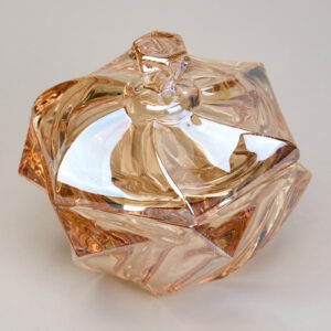 195-231 БЛЮДО С КРЫШКОЙ "BOHEMA" AMBER ДИАМЕТР=11,5 СМ ВЫСОТА=11,5 СМ