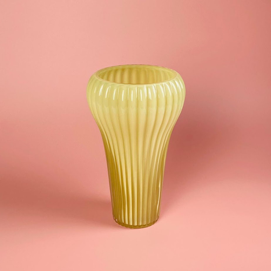 200-210 Декоративная ваза для цветов 28см в под.уп.(х8)